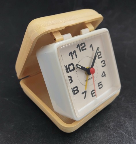 Vintage westclox quartz travel - westclox,