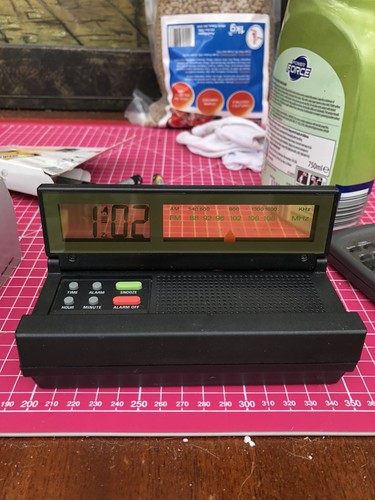 Vintage folding lcd - vintage, am/fm
